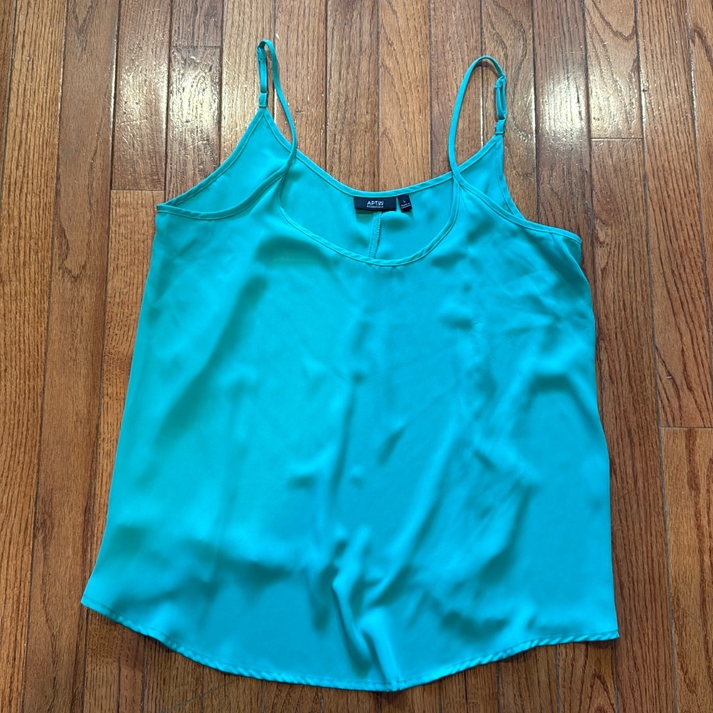 Swing Tank